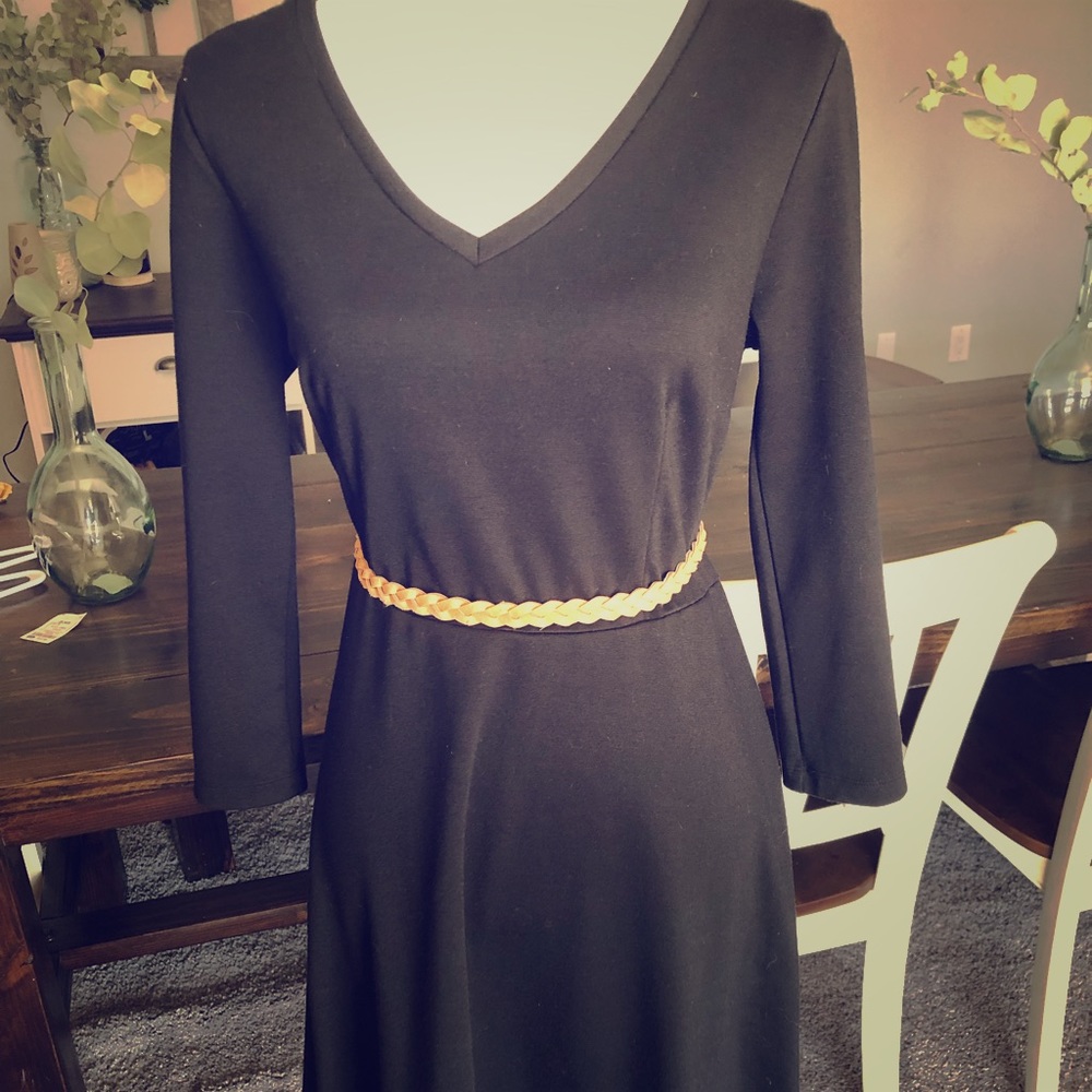 ⚡️2 for $25⚡️ Black dress